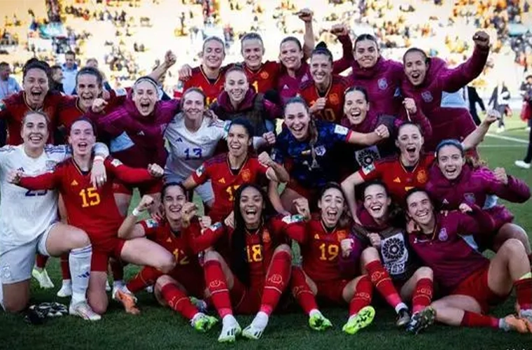 2023年女足世界杯西班牙女足夺冠成功